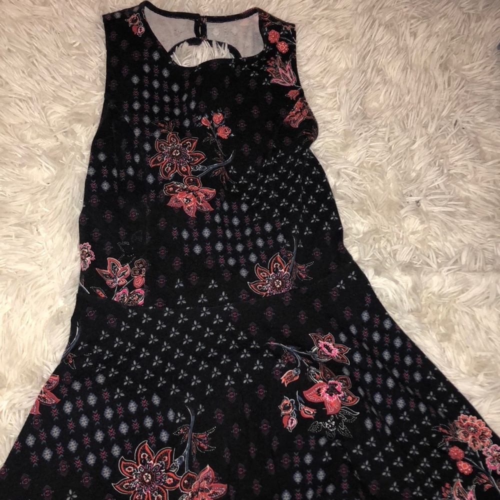 Hollister pattern dress